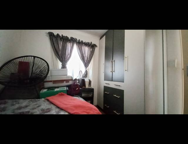 2 BEDROOM HOUSE FOR SALE IN WINDMILL PARK